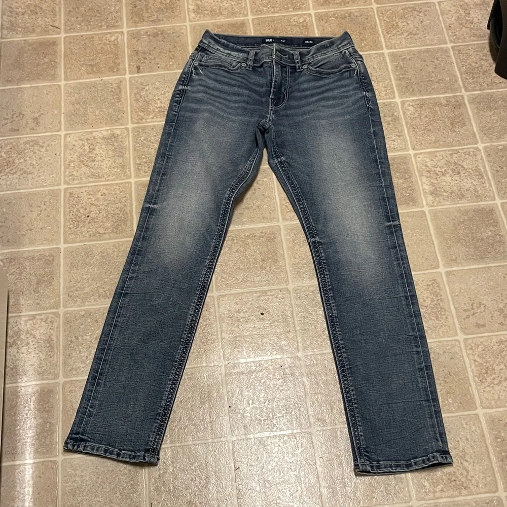 BKE Straight Fit Blue Jeans 28x32 - Picture 4 of 7